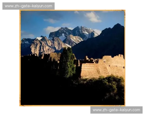 丝绸之路上的两颗璀璨明珠:伊朗与印度的千年情缘与现代交锋 丝绸之路上的两颗璀璨明珠:伊朗与印度的千年情缘与现代交锋